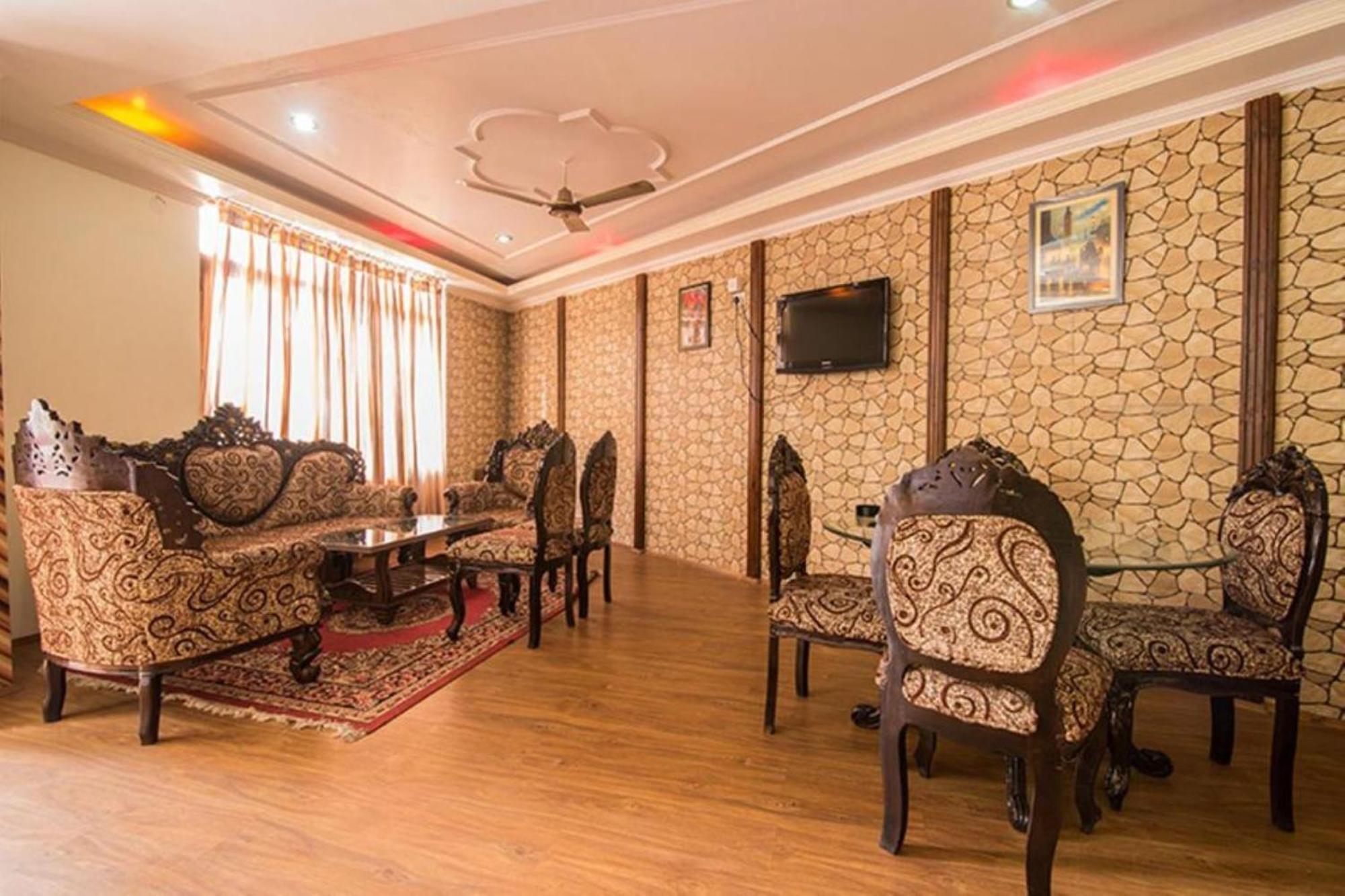Moon Hotel Mallital, Near Nainital High Court Kültér fotó
